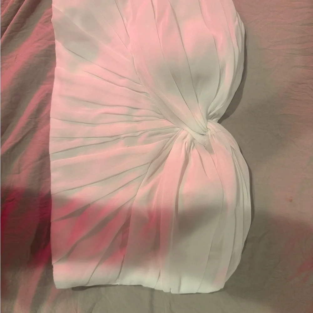 David Bridal, Strapless White twist top - Picture 5 of 6